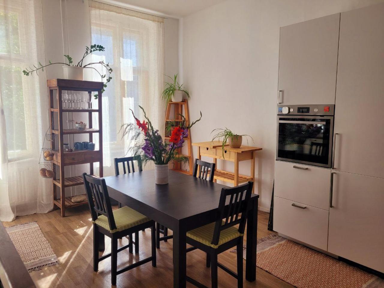 Room In Berlin City Center Esterno foto